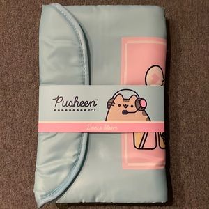 New Pusheen device sleeve